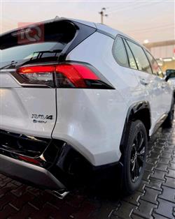 تويوتا راف 4